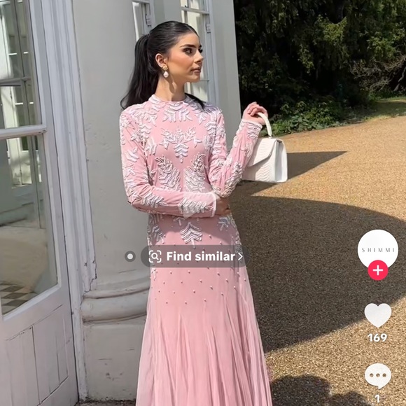 PASTEL PINK PEARL LONG SLEEVE MERMAID DRESS - Picture 6 of 8